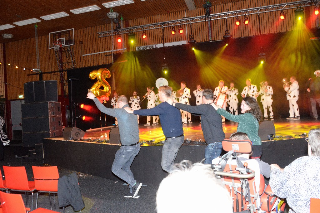 ../Images/Carnavalsliedfestival 326.jpg